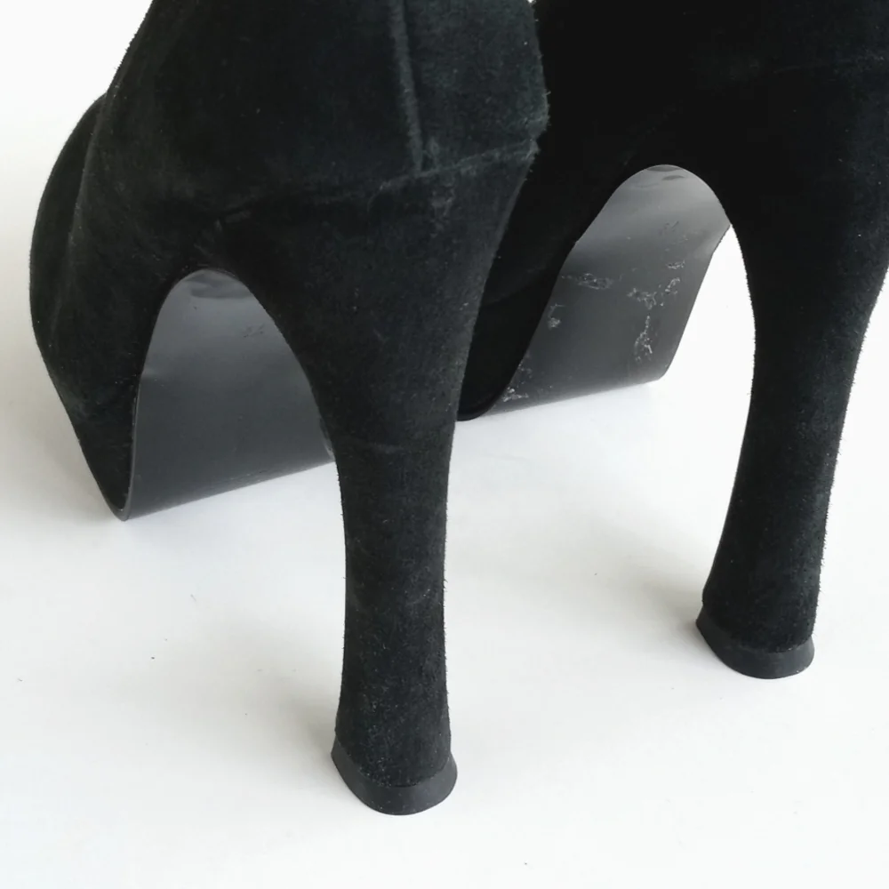 Kelsi Dagger Feminine Women's Black Suede Abrielle Platform 5
